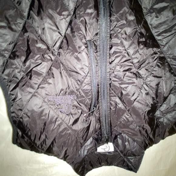 Duck unlimited vest XL - Picture 2 of 5